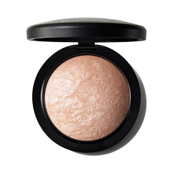 MAC MINERALIZE SKINFINISH HIGHLIGHTER - SOFT & GENTLE